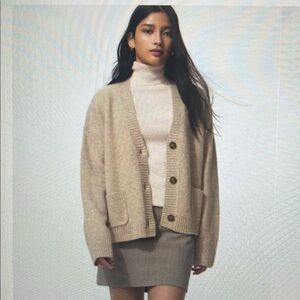 Uniqlo Souffle Yarn Short Cardigan